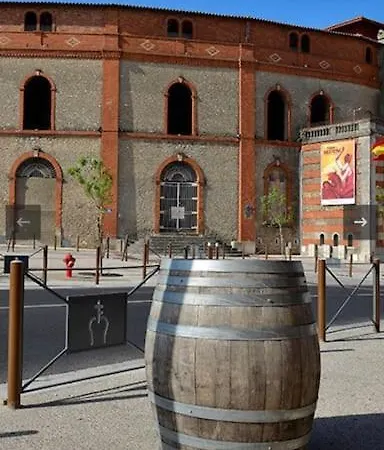 빌라 Agreable Maison Avec Jardin Et Terrasse *